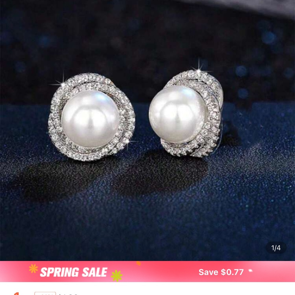 SHEIN Silver Pearl Halo Earrings